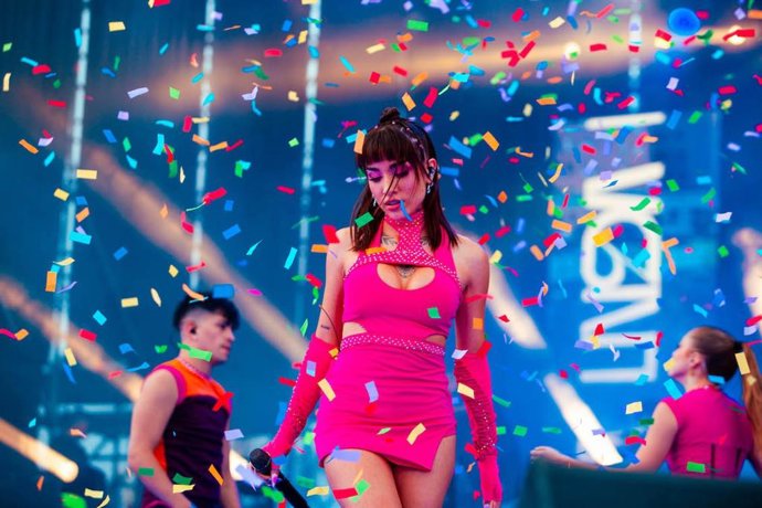 Archivo - María Becerra en el Reggaeton Beach Festival