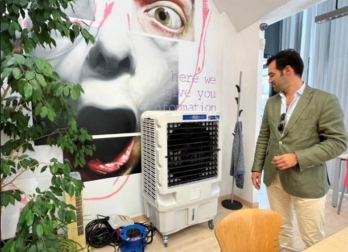 David Fernández durante su visita este miércoles a Espacio Vías