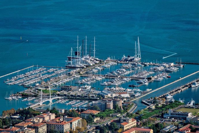 Marina Porto Mirabello en Italia