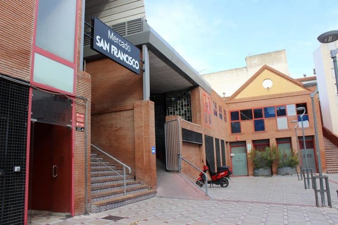 Archivo - Acceso al Mercado de San Francisco.