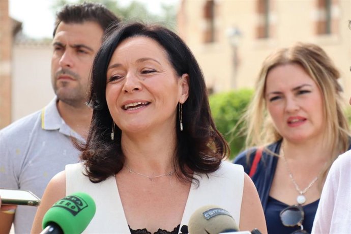 La secretaria general del PSOE de Córdoba y diputada en Cortes, Rafi Crespín.