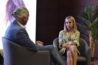 Hiba Abouk recoge el Castillete de Oro del Festival del Cante de las Minas