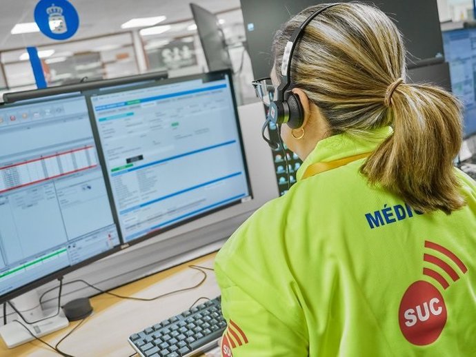 Archivo - Sala operativa del Centro Coordinador de Emergencias y Seguridad (Cecoes) 1-1-2