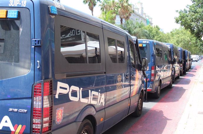 Detenido un hombre tras incendiar la vivienda que okupaba en el barrio de Campanar