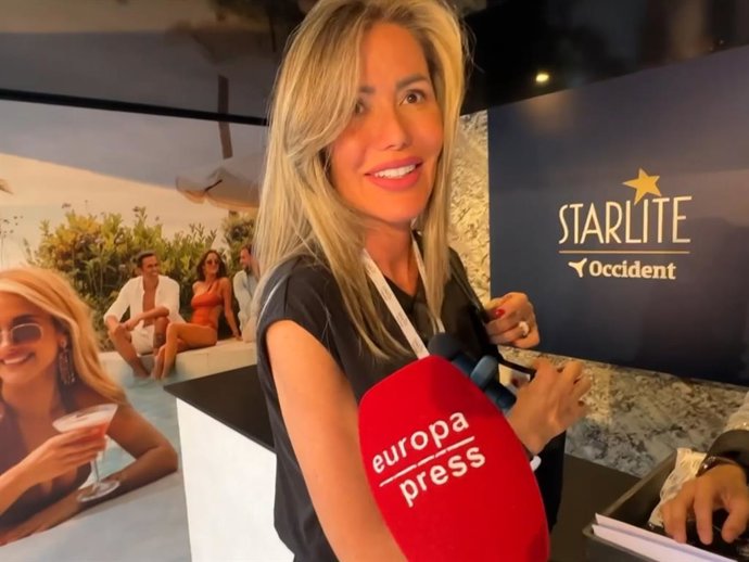 Raquel Bernal se desmarca de polémicas y apoya a Álvaro Muñoz Escassi