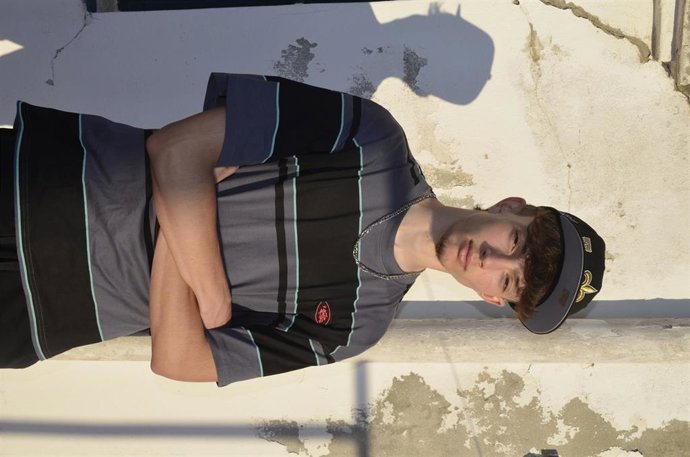 El cantante gaditano Auvray