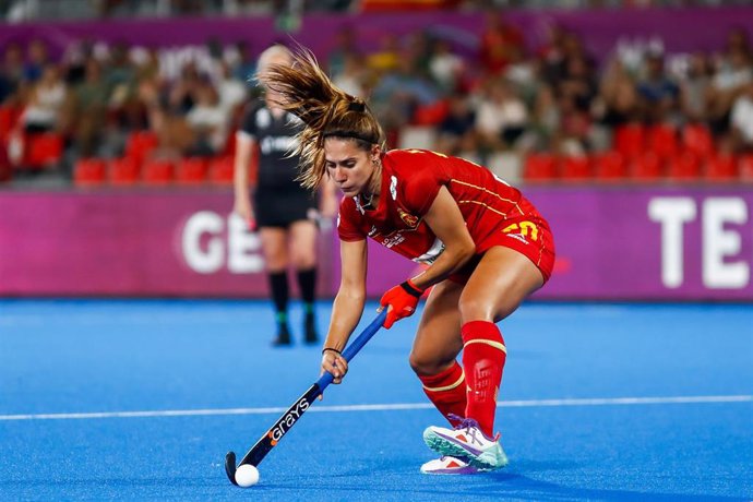 Archivo - Xantal Giné, durante un partido con la selección española de hockey sobre hierba.