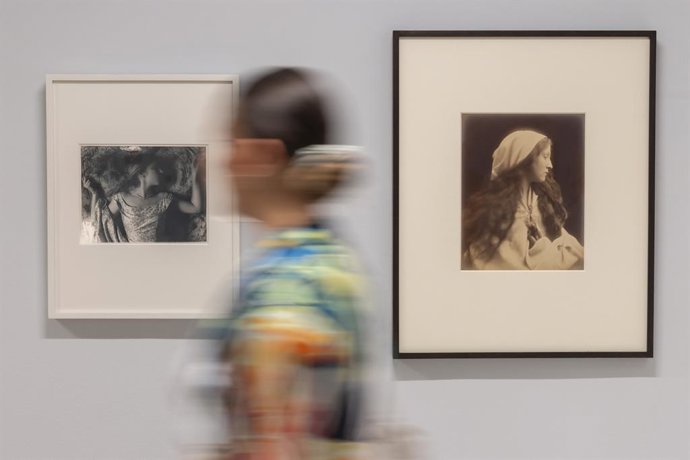 El IVAM presenta la exposición Francesca Woodman y Julia Margaret Cameron: retratos para soñar