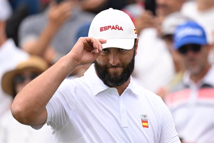 El golfista español Jon Rahm, en la tercera jornada del torneo de golf de los Juegos Olímpicos de París en Le Golf National.