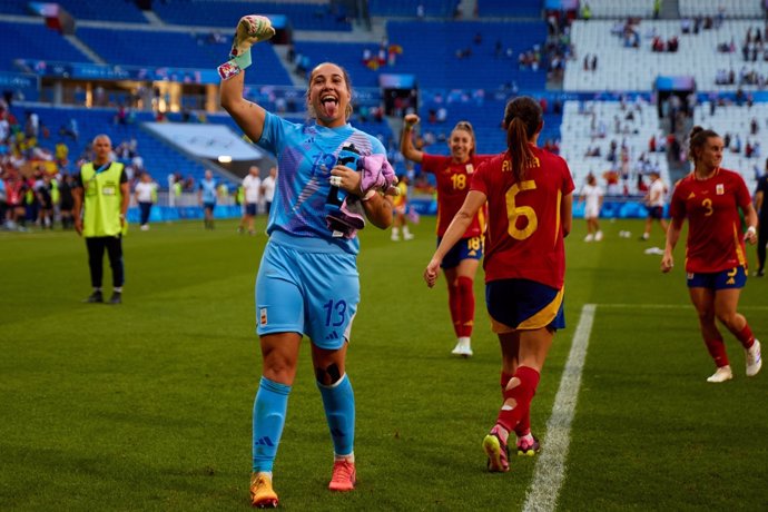 Cata Coll celebra el pase a las semifinales de los Juegos Olímpicos de París