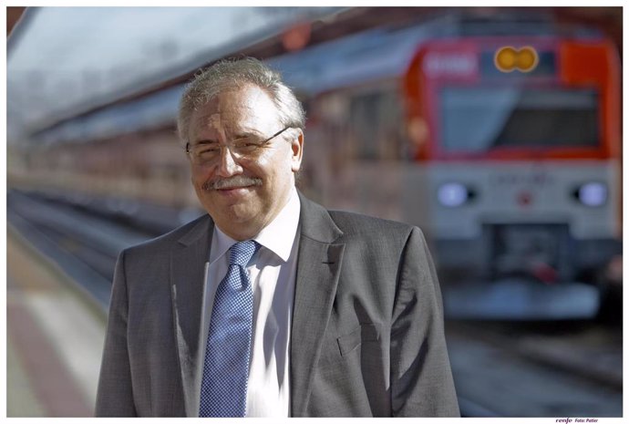 Archivo - El expresidente de Renfe, Teófilo Serrano