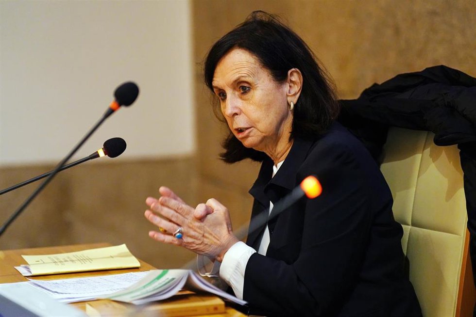 Archivo - La expresidenta del Tribunal Constitucional María Emilia Casas imparte una conferencia sobre Justicia y derechos, en el Ateneo de Santiago, a 12 de diciembre de 2022, en Santiago de Compostela, A Coruña, Galicia (España). La jornada está enm