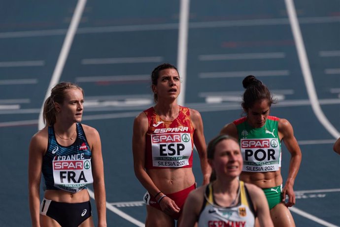 Archivo - La atleta española Irene Sánchez-Escribano, en la European Athletics Super League Team Championships Silesia 2021. 