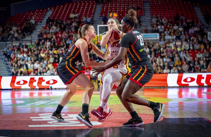 España choca con Bélgica en su tercer ensayo hacia Paris 2024