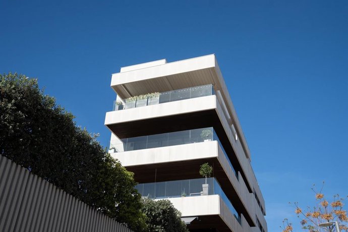 Archivo - Fachada de una vivienda.