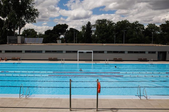 Archivo - La piscina del Centro Deportivo Municipal (CDM) José María Cagigal