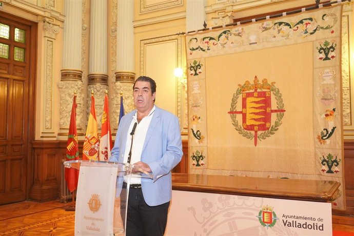 El concejal de Tráfico y Movilidad, Alberto Gutierrez, Presenta los resultados del estudio sobre terrazas COVID