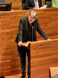 Vegas (Convocatoria por Asturias) pide al PP que deje de "sobreactuar" con la financiación singular de Cataluña