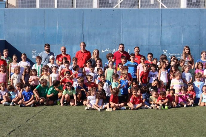Más de 3.200 jóvenes participarán este verano de las actividades multideportivas de Alcalá de Guadaíra.