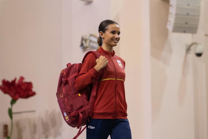 Archivo - La gimnasta Inés Bergua durante la presentación de la equipación española para los Juegos Olímpicos de París