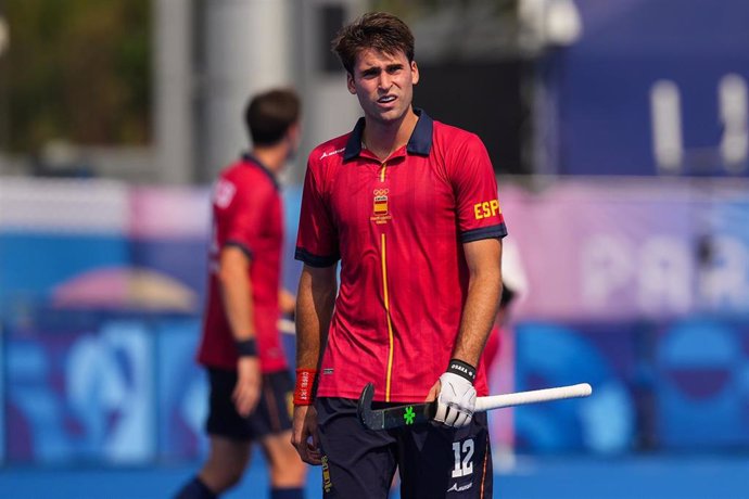 Marc Reyne of Spain looks on during Men's Pool A Hockey between Spain and Netherlands on Yves-du-Manoir Stadium - Pitch 1 during the Paris 2024 Olympics Games on August 02, 2024 in Paris, France.