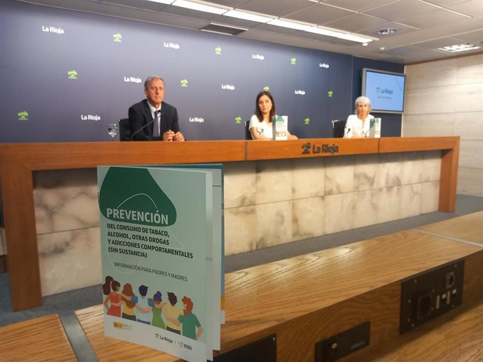 Una renovada Guía de Prevención ayudará a padres y madres a afrontar problemas de los adolescentes con las adicciones