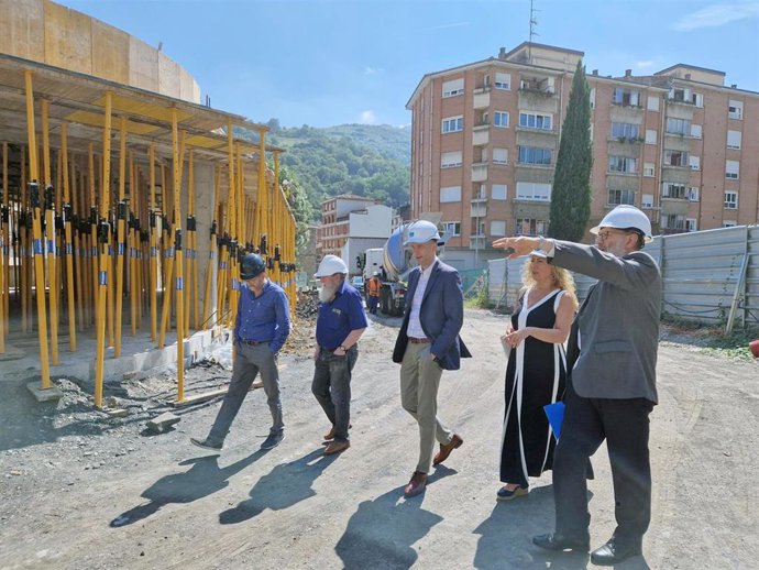 Visita de Pablo García a Lena
