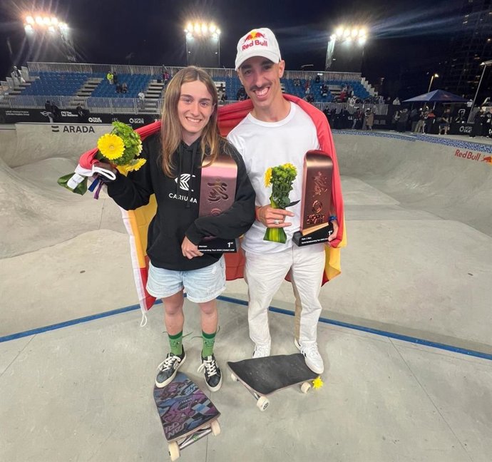 Archivo - Los españoles Naia Laso y Danny León, campeones del Pro Tour de Dubai, se acercan a París 2024