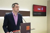 El PSOE lamenta la "autocomplacencia" de Bancalero pese al balance negativo de las listas de espera en su primer año