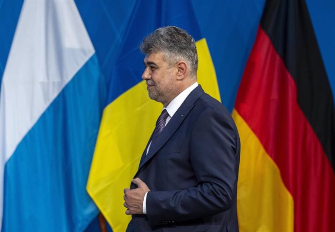 Archivo - FILED - 18 June 2024, Bavaria, Munich: Romanian Prime Minister Marcel Ciolacu takes part in a final press conference. The Bavarian and Romanian cabinets met together in the Bavarian capital. Ciolacu has cancelled his appearance at Sunday's closi