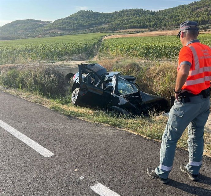 Imagen del vehículo accidentado en Aibar.