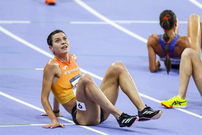 Irene Sanchez-Escribano of Spain competes during Women's 3000m Steeplechase Final of the Athletics on Stade de France during the Paris 2024 Olympics Games on August 6, 2024 in Paris, France.