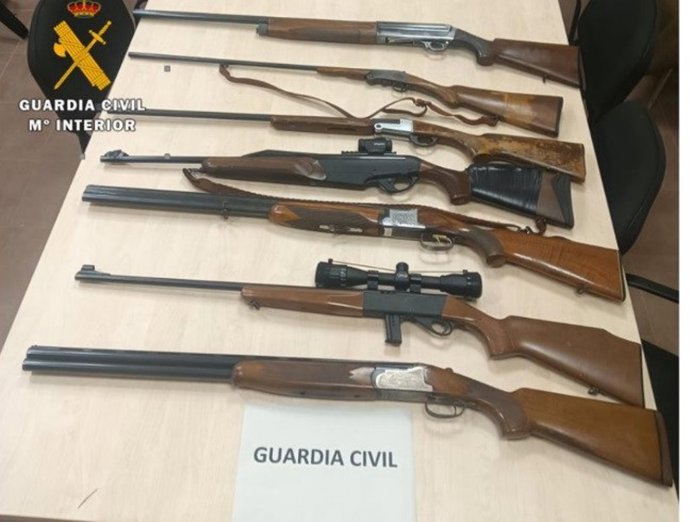 Detenido en Rioseco tras una discusión por ruidos en la que amenazó de muerte a sus víctimas con una escopeta.