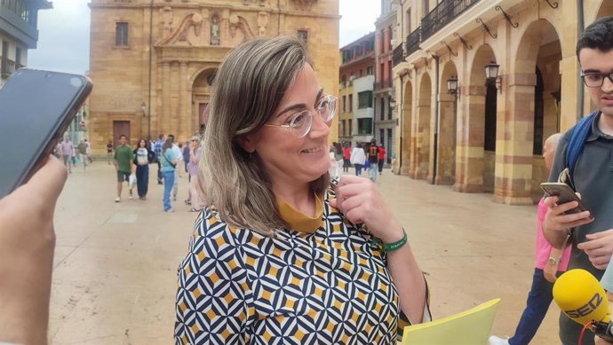 La portavoz del Grupo Municipal de Vox en Oviedo, Sonsoles Peralta.