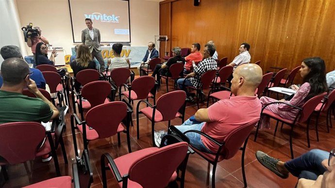 Aguas de Burgos prioriza solucionar el problema de los colectores y saneamiento del Polígono de Villalonquéjar .