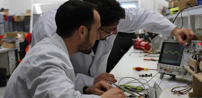 Estos ciclos dualizados acercan las aulas a la empresa al combinar la formación teórica con las prácticas.