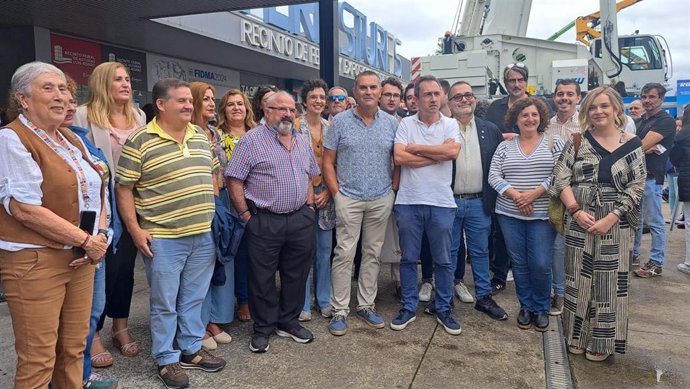 Visita a 67 Feria Internacional de Muestras de Asturias (Fidma), en el recinto ferial gijonés 'Luis Adaro', de diputados de Convocatoria por Asturies, alcaldes y otros miembros orgánicos e institucionales de la formación.