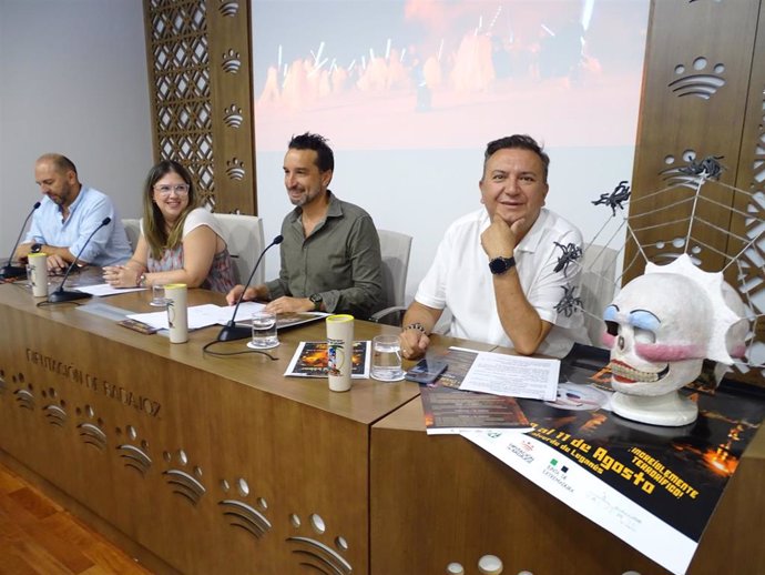 Presentación de la fiesta de la Fuga de la Diabla de Valverde de Leganés en la Diputación de Badajoz.