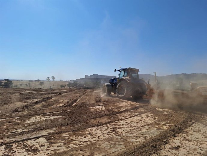 Comeinzo de las obras del Centro Ibérico de Investigación en Almacenamiento Energético (CIIAE),