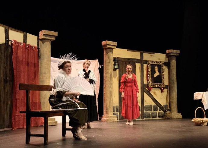 'Las Tres Criadas', De Teatro D'sastre, Abre En Portillo (Valladolid) El IV Festival 'Escenario Patrimonio' .