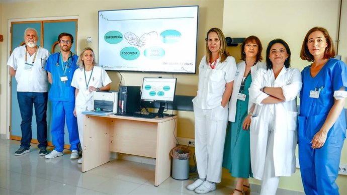 La unidad de Neurología del Virgen del Rocío crea una Escuela de Familias y Pacientes de ictus.