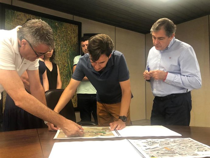 La Junta mejorará la accesibilidad peatonal al transporte público en Pajares de la Lampreana, Tagarabuena y Cañizo.