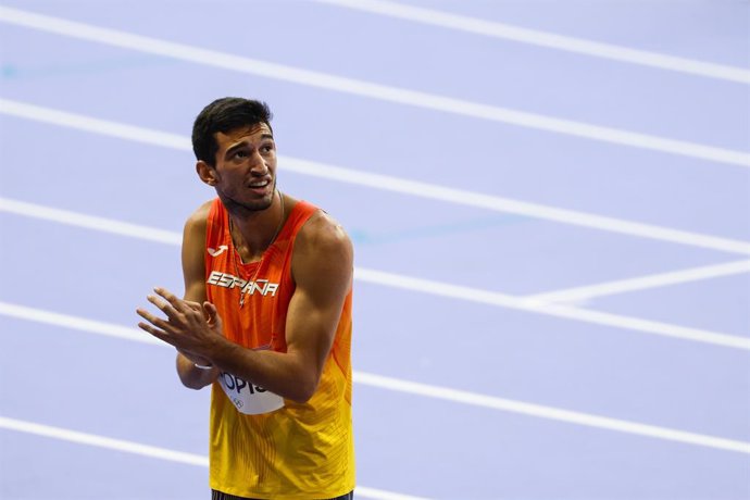 Enrique Llopis of Spain gestures during Men's 110m Hurdles Semi-Final of the Athletics on Stade de France during the Paris 2024 Olympics Games on August 7, 2024 in Paris, France.