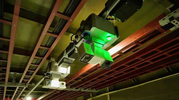 Smart_inspection_robots_working_undersea_tunnel