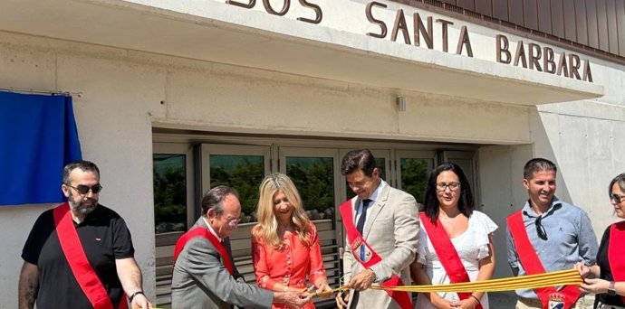 La vicepresidenta del Gobierno de Aragón, Mar Vaquero, inaugura el nuevo pabellón Santa Bárbara de María de Huerva (Zaragoza).