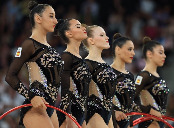 El equipo español de gimnasia rítmica en los Juegos Olímpicos de París