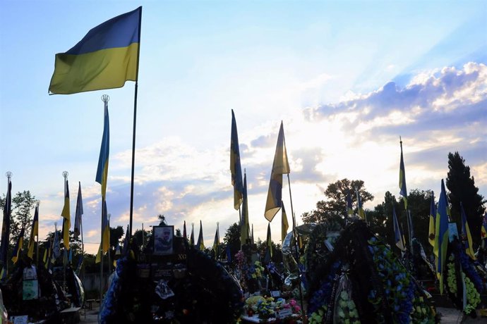 Cementerio militar en Kiev 