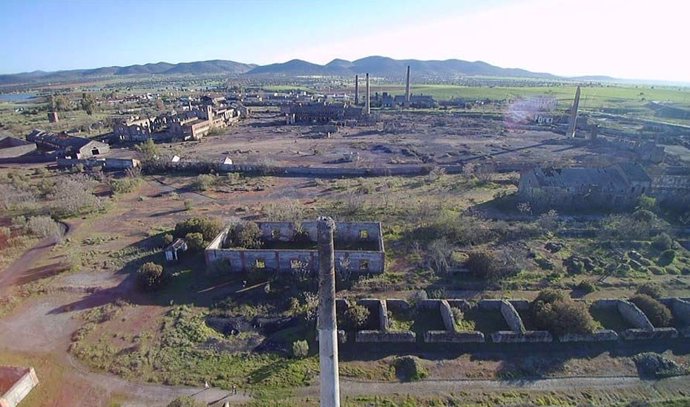 Archivo - Cerco industrial de Peñarroya-Pueblonuevo (Córdoba). Imagen de archivo.