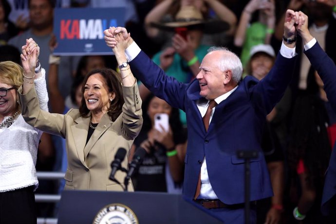 Kamala Harris y Tim Walz 