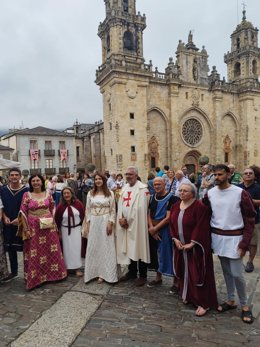 La conselleira do Medio Rural, María José Gómez, en el mercado medieval de Mondoñedo.